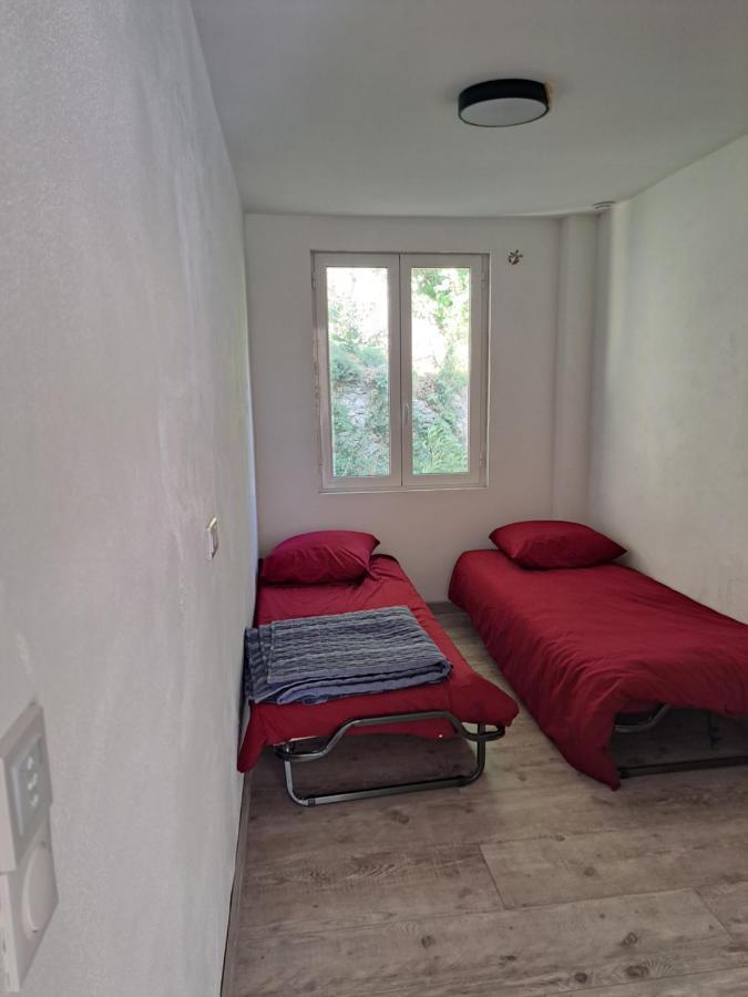 Superbe Rez-De-Jardin Refait A Neuf. Apartment Breil-sur-Roya Exterior photo